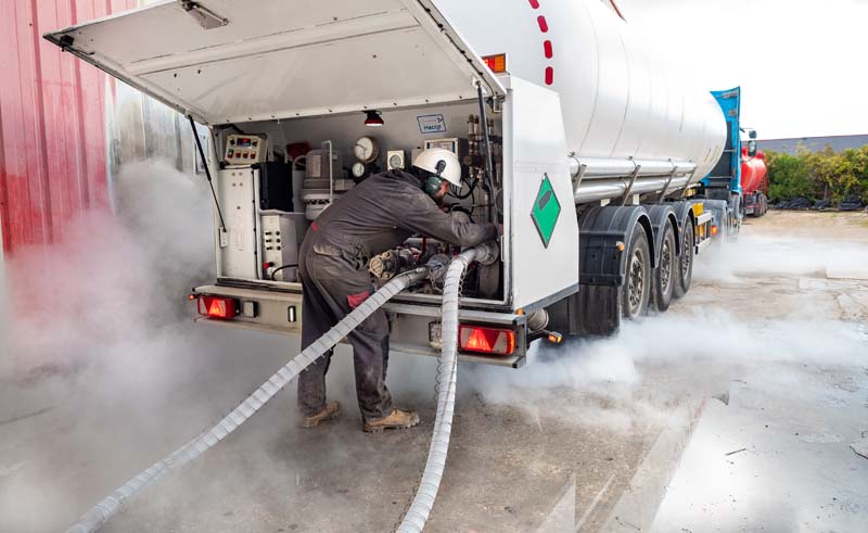 La réglementation sur le transport de liquides inflammables dans la Marne